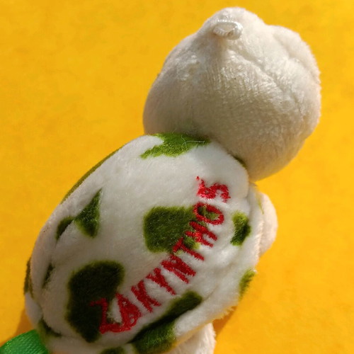 Careta Careta plush keychain like new
