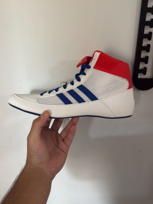 Adidas wrestling shoes new with tags, size 43, white