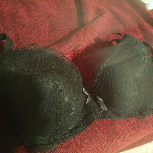 Lace bra used, size 75B, black