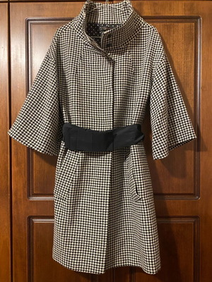 Wool coat Raxevsky black and white with bell sleeve like new