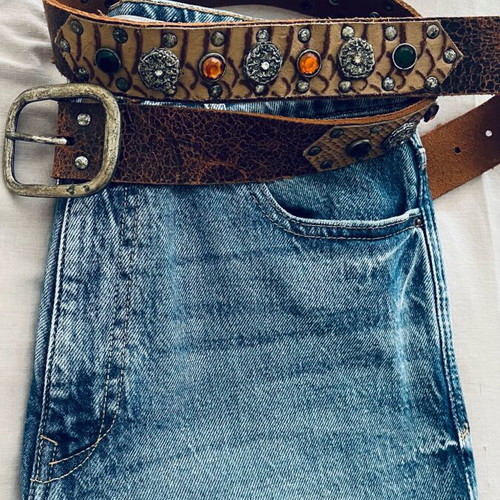Vintage genuine leather belt 85 brown like new with stones and studs