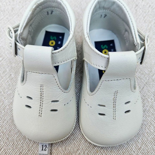 RiZitos leather baby shoes size 17