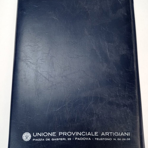 Seminar folder used with blue case from Italian company