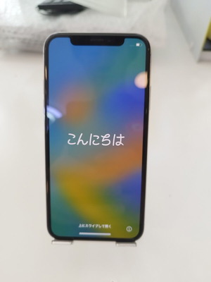 Apple iPhone X refurbished, 3GB RAM, 64GB silver