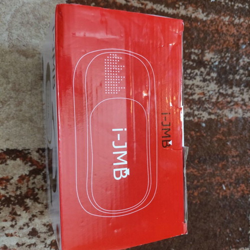 Virtual reality headset unused