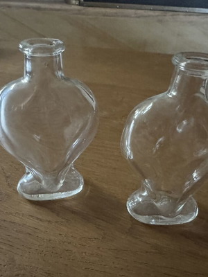 Heart-shaped glass jars, set of 8