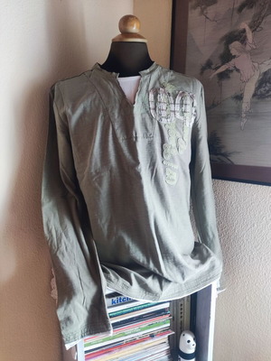 New Look men's long-sleeve shirt used, size XL, khaki green