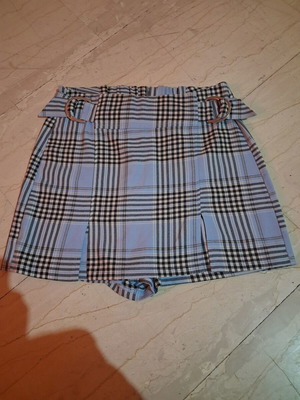 Bershka γυναικειο σορτς Μ