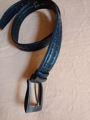 Women's belts used, size 100