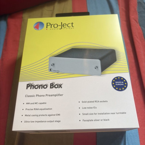 Phono Box pre-amp like new, MM/MC compatible