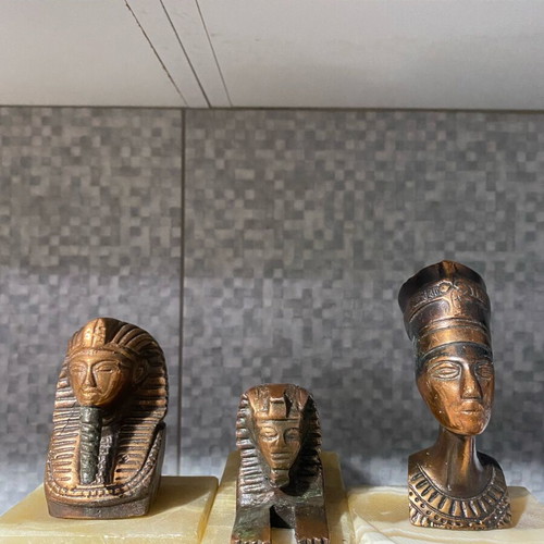 Egyptian decorative set like new, 3 pieces with stone bases