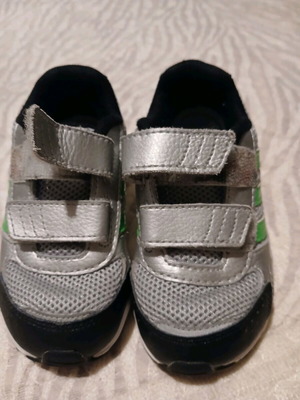Adidas athletic shoes like new, gray, size 23