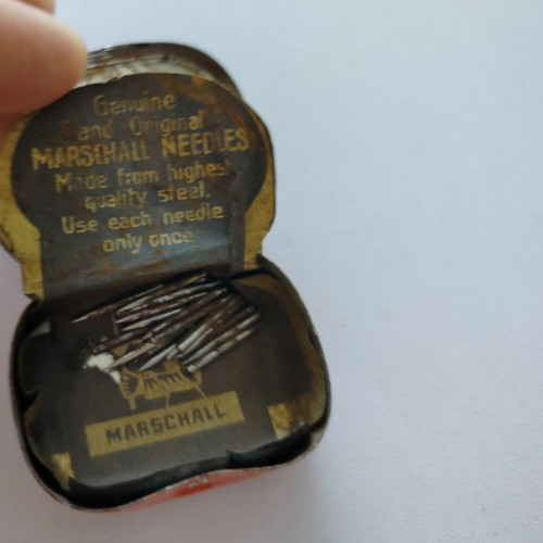 Small tin box with gramophone needles "MARSCHALL NEEDLES", MADE IN GERMANY.
