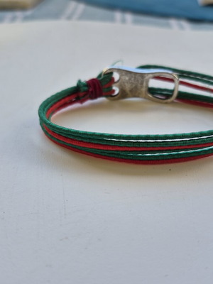 Manifactura summer bracelet like new, green and red with aluminum clasp