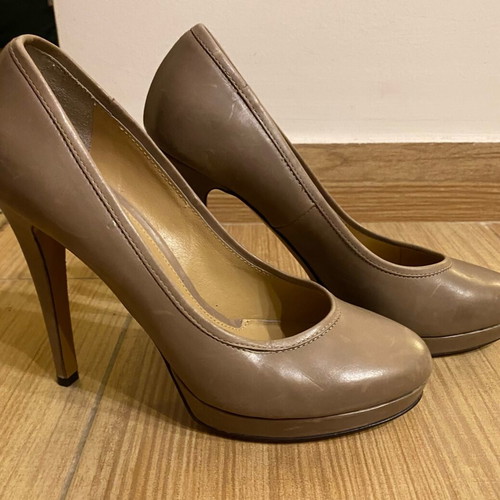Key Té leather beige pumps size 39 new