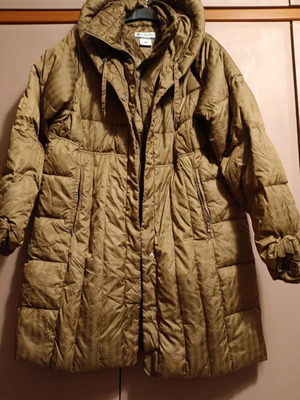 Columbia plus size puffer coat, beige green