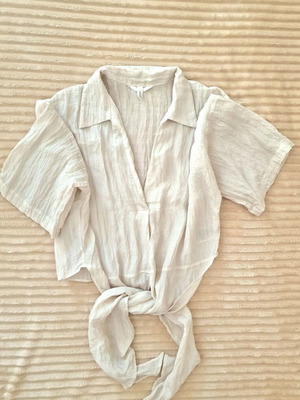H&M Short Sleeve Shirt like new, beige, size L