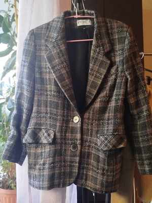 Perla checked blazer size 46 black red white