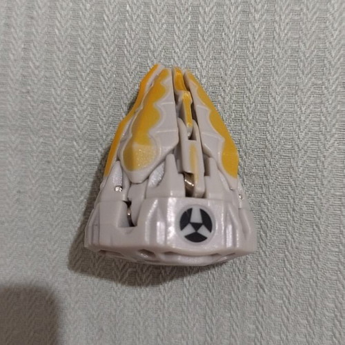 Bakugan Chaos Spartablaster toy like new, authentic