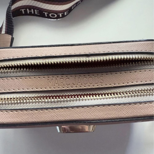 Marc Jacobs crossbody bag like new, black and pink