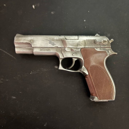 Toy Beretta Capsule Gun like new