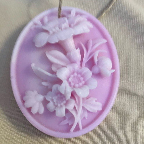 Scented wax tablets for wardrobe new with Dove Soap fragrance