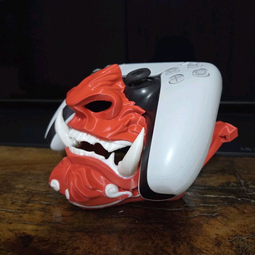 Ps5 Dualsense Stand Oni Mask like new