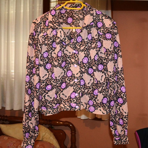 Women's floral vintage shirt S/M like new
