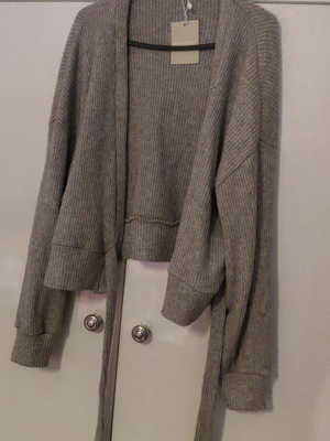 Πλεκτό ανοιξιάτικο ζακετάκι mind your style καινούργιο, γκρι