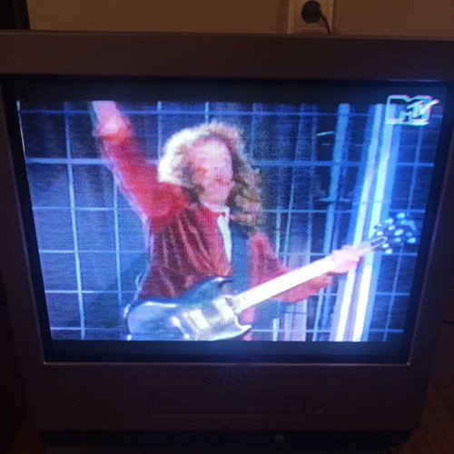 Sony KV-21FV1D 21" Combo TV with built-in VCR VHS video player
