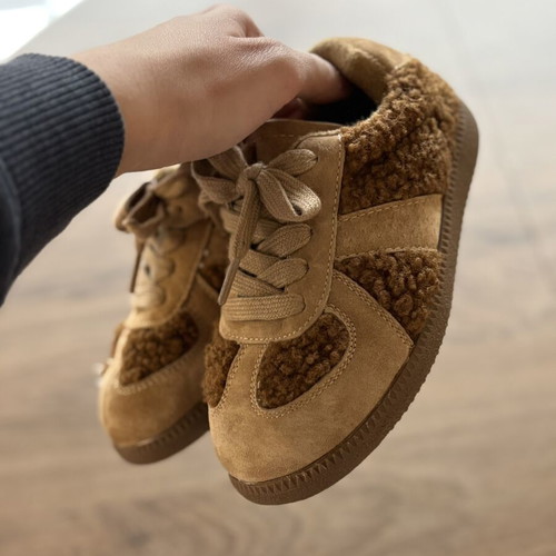 Soft shoes size 28 new, brown for kids