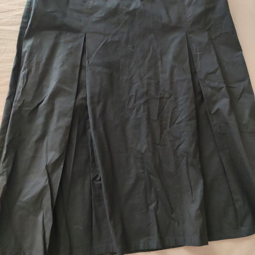 Raxevksy black skirt like new, size S