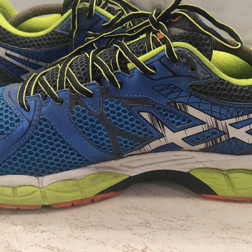 Asics Gel Nimbus 16 athletic shoe used, size 46.5, blue
