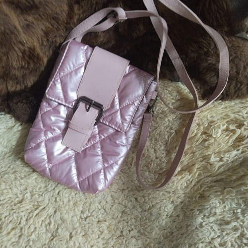 Pink Quilted Crossbody Bag like new