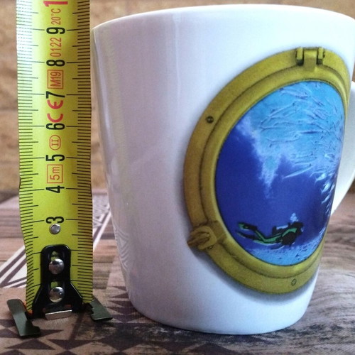 Illusion porcelain mugs set of 2, like new