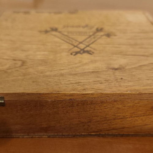 Montecristo Especial wooden cigar case used, vintage 1999