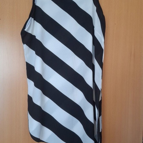 Asymmetric striped blouse like new, black and white, size S