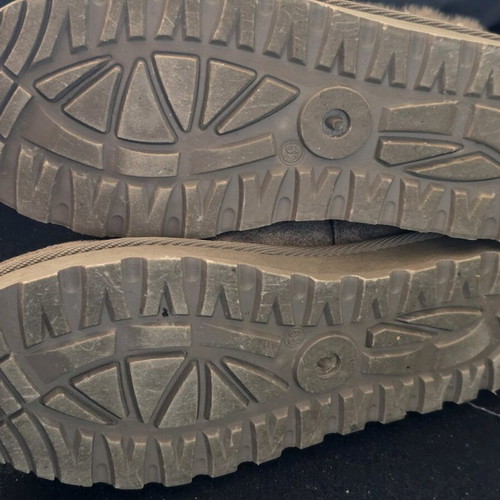 GoGo Shoes winter boots like new, beige, size 39