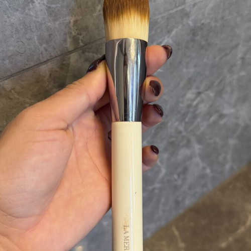 Make up brush La Mer foundation like new