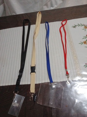 Lanyards with conference cardholders like new, pack of 4 lanyards and 3 cardholders