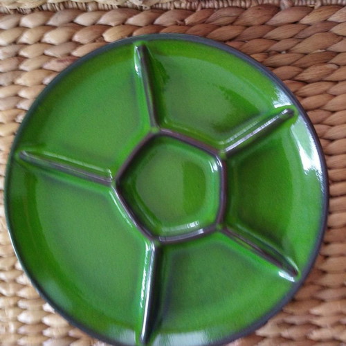 SERVING WITH PLATES FOR MEZE