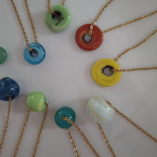 Necklace with stone and gold-plated steel chain new