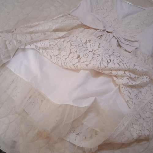 M&B Kid's Fashion Lace Dress like new, iridescent, size 14, white