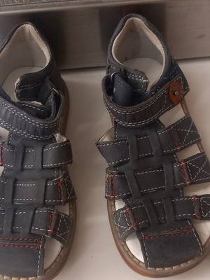 Children's sandals size 28 used, black