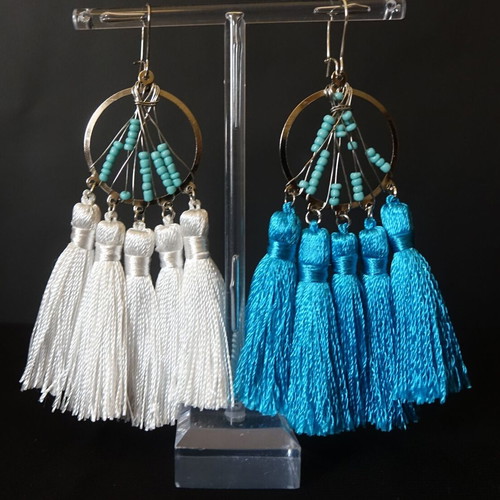 Tassel earrings new, white and turquoise