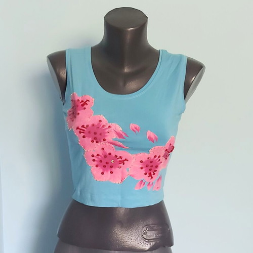 Danza Lycra Women's Top like new, unisize with sequins