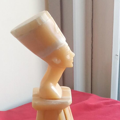 Nefertiti Queen Statue from Onyx with Internal Lighting used