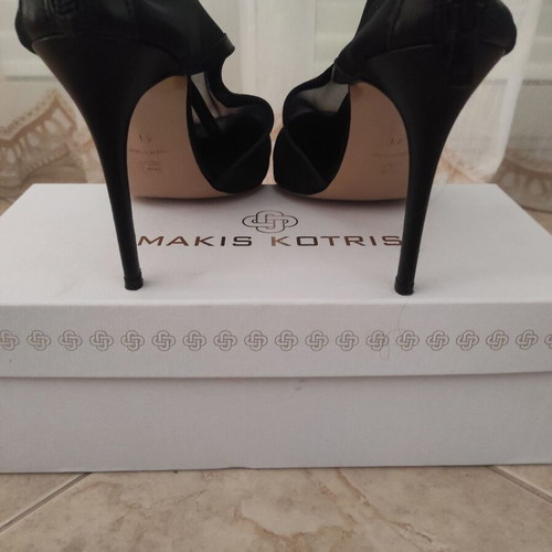 Makis Kotris leather pumps like new, black, size 41