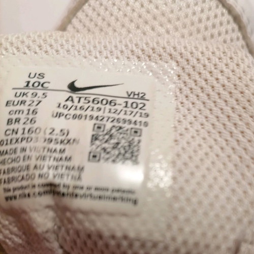 Nike Kids Sneakers LD Victory EU27 like new, white multicolor