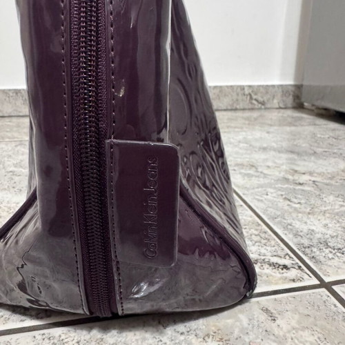 Calvin Klein bag used, dark purple handbag